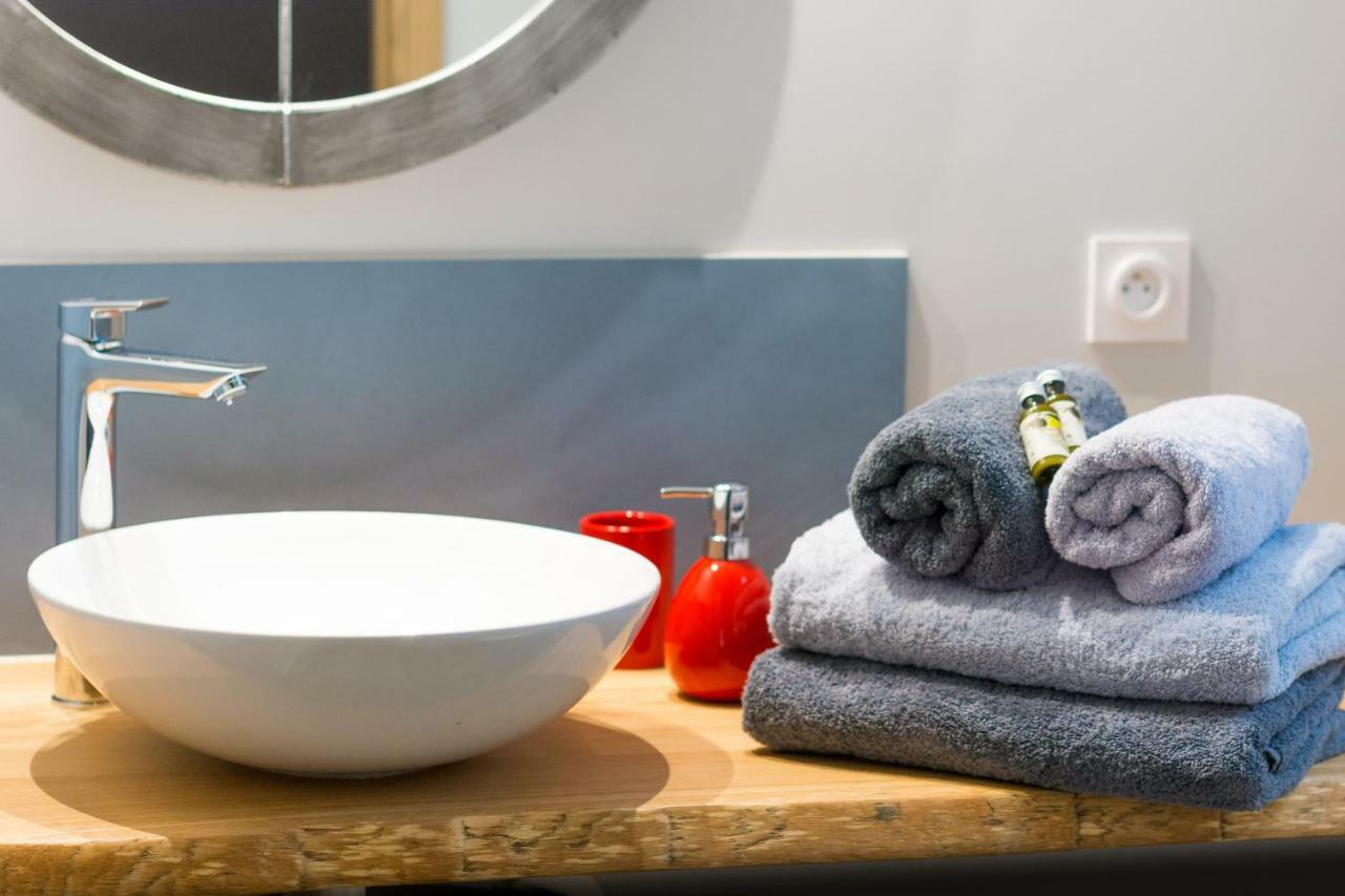 L'Attrap'Reves : Le Confort Hotelier, La Convivialite En Plus Ergersheim Exteriör bild